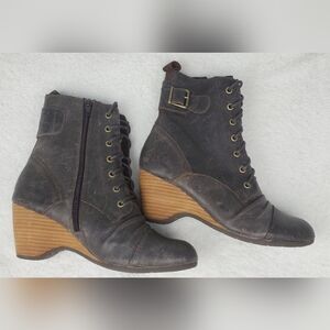 CAT Caterpillar  Wedge Heel Leather Ankle Boots  Brown Women's Size 10
